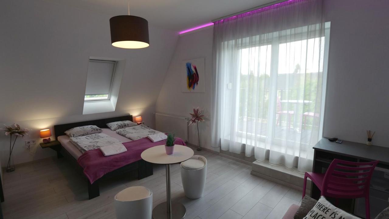 באלאטונפורד Anna Villa Fuered Boutique Rooms מראה חיצוני תמונה