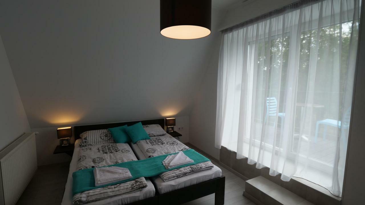 באלאטונפורד Anna Villa Fuered Boutique Rooms מראה חיצוני תמונה